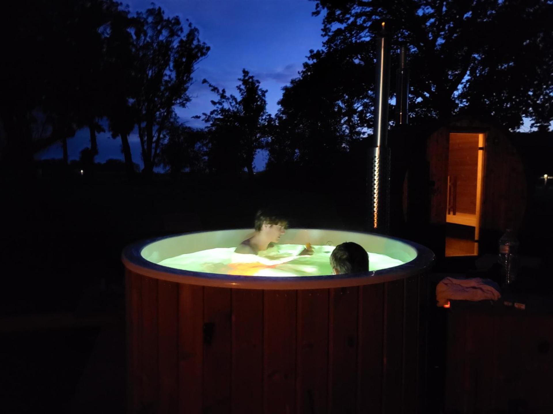 Gite Au Haras D'Agathe Et Ses Princes Les Barils Extérieur photo
